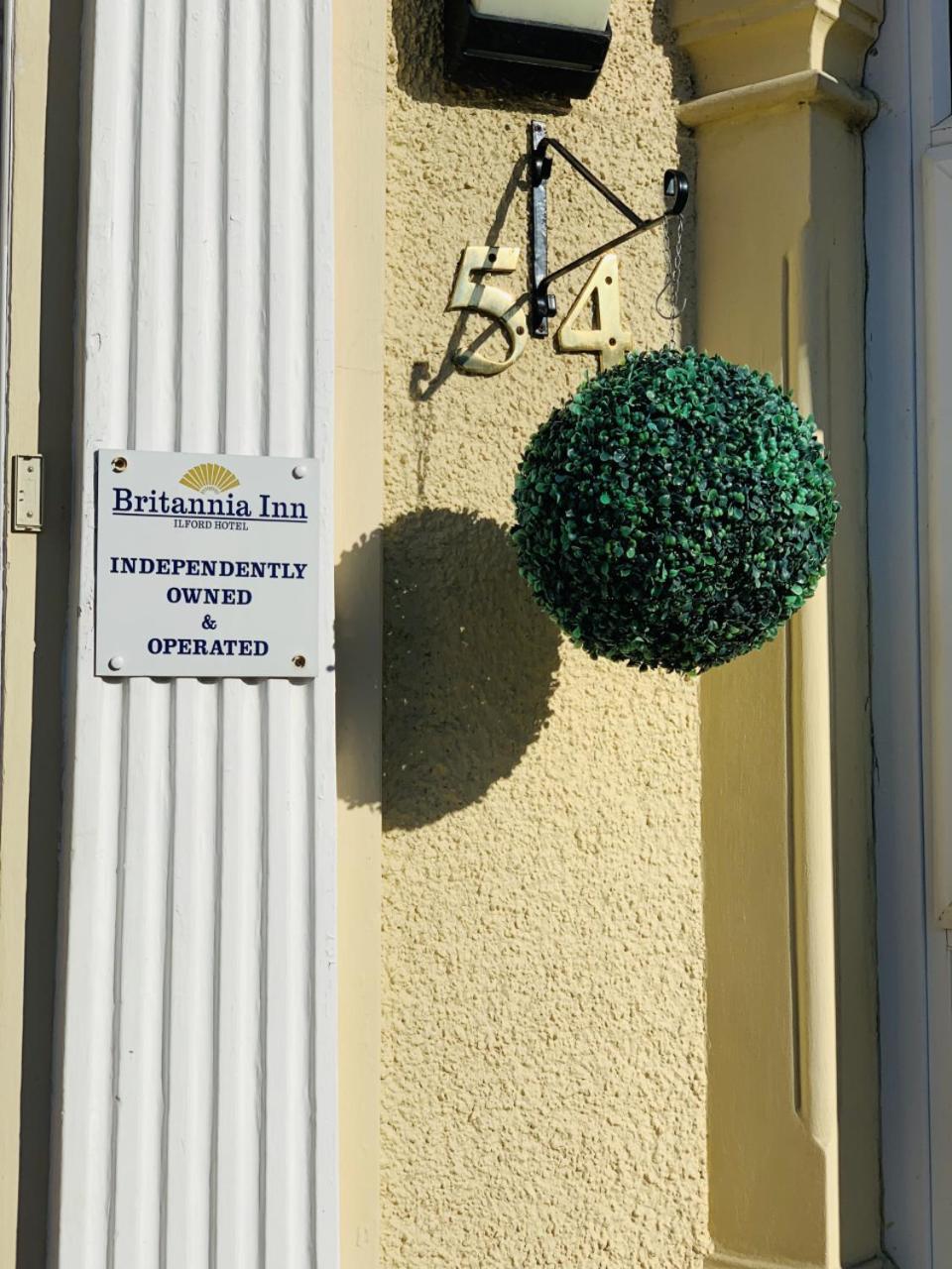 Britannia Inn Hotel Ilford Eksteriør bilde
