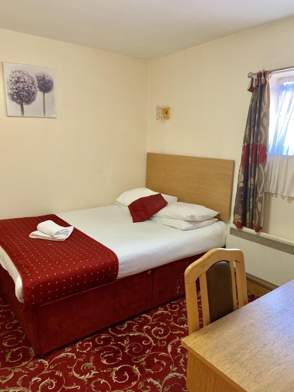Britannia Inn Hotel Ilford Eksteriør bilde
